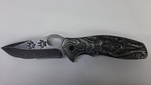 Нож складной След